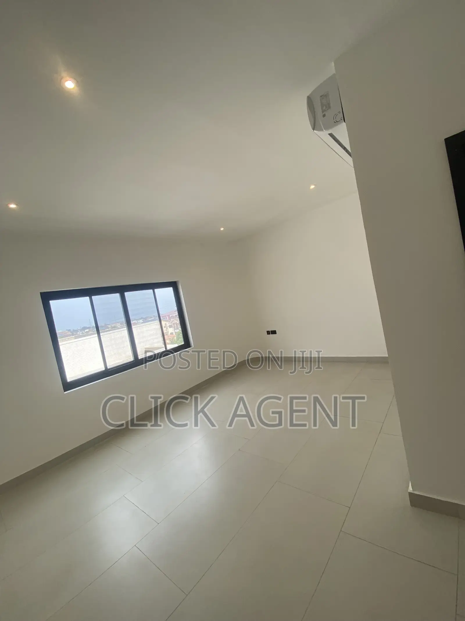 5bdrm House in American House, East Legon for rent
