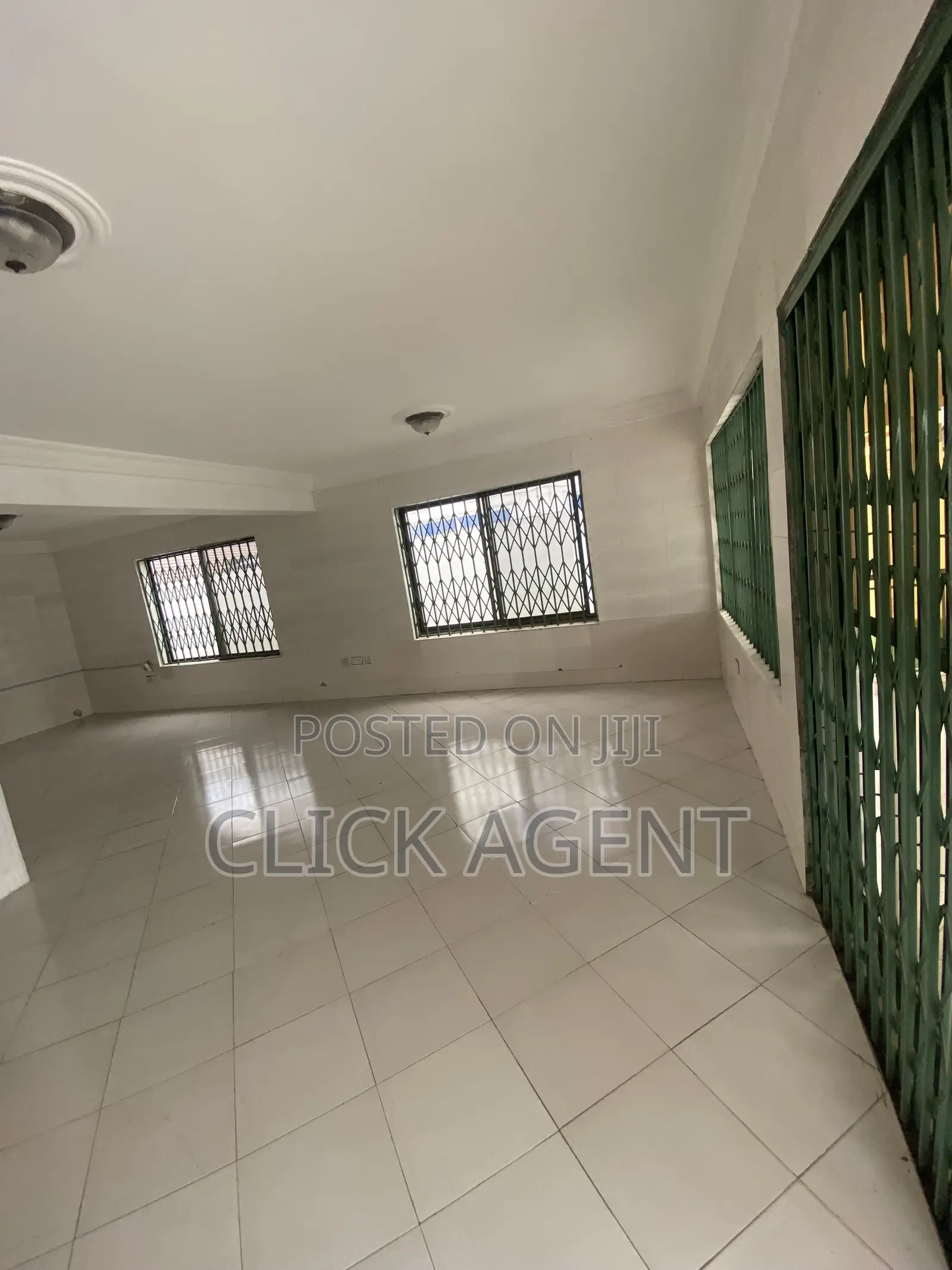 4bdrm House in East Legon, A&C Mall Area for rent