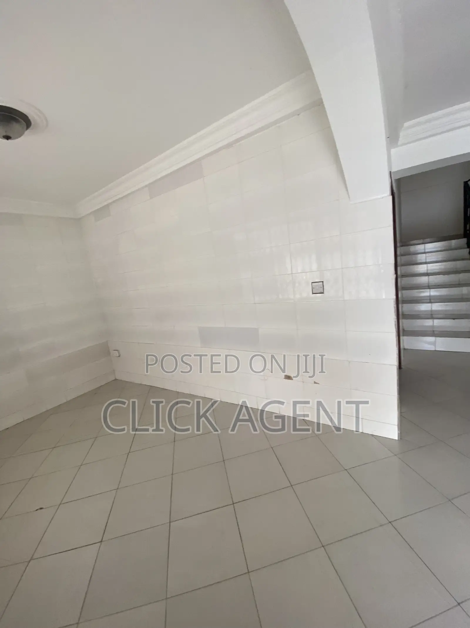 4bdrm House in East Legon, A&C Mall Area for rent