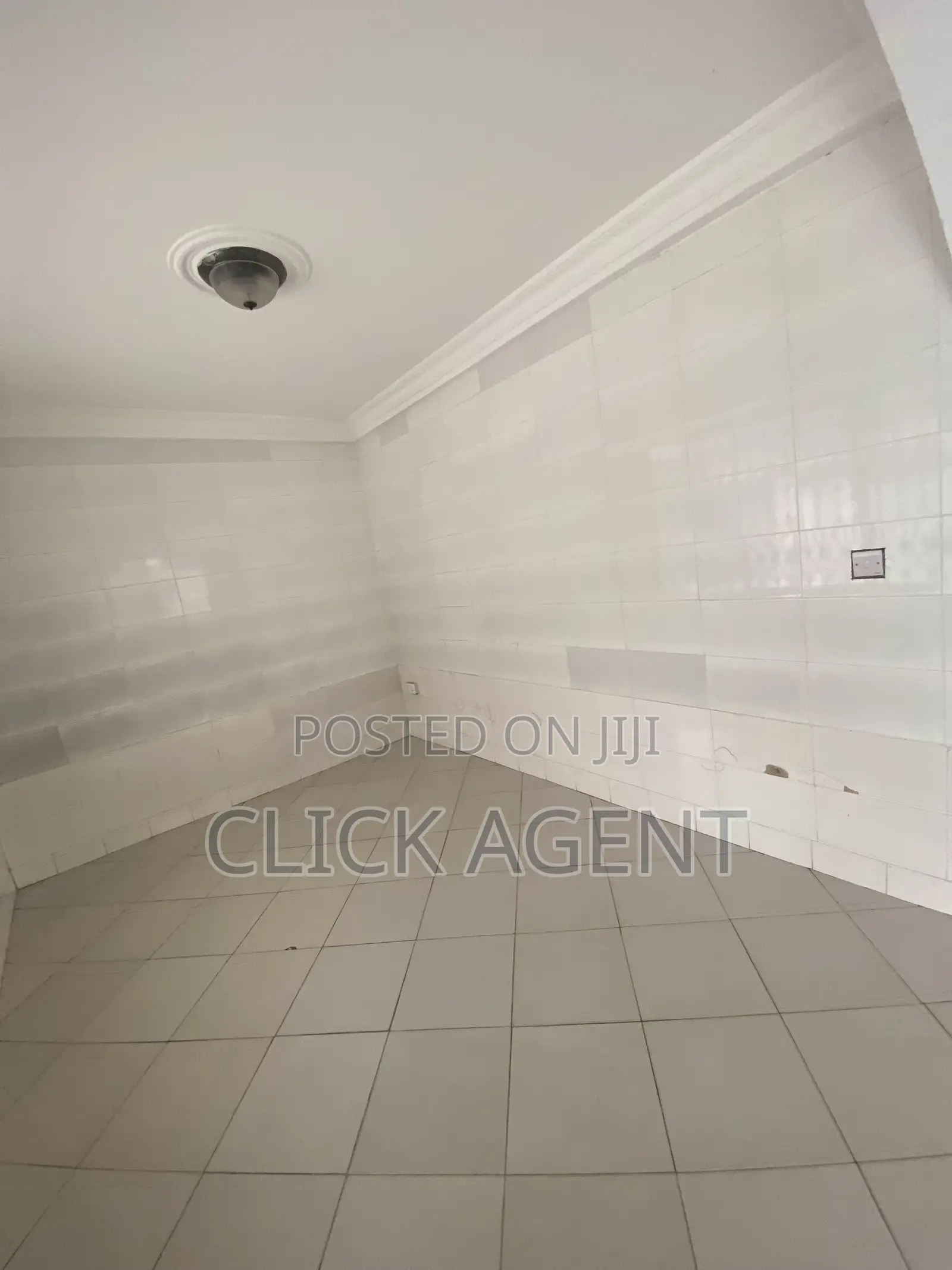 4bdrm House in East Legon, A&C Mall Area for rent