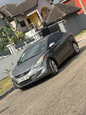 Hyundai Elantra 2013 Silver