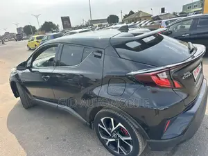 Toyota C-HR 2021 Black