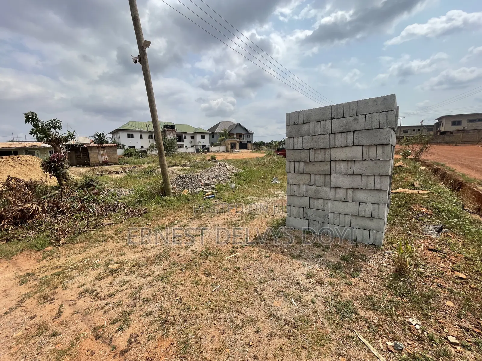 4 Plots of Titled Land