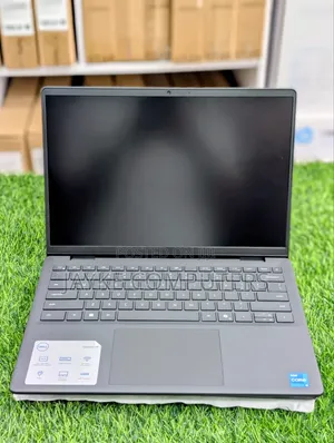 New Laptop Dell Inspiron 14 5440 8GB Intel Core i5 SSD 512GB