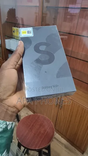 New Samsung Galaxy S22+ 5G 256 GB Black