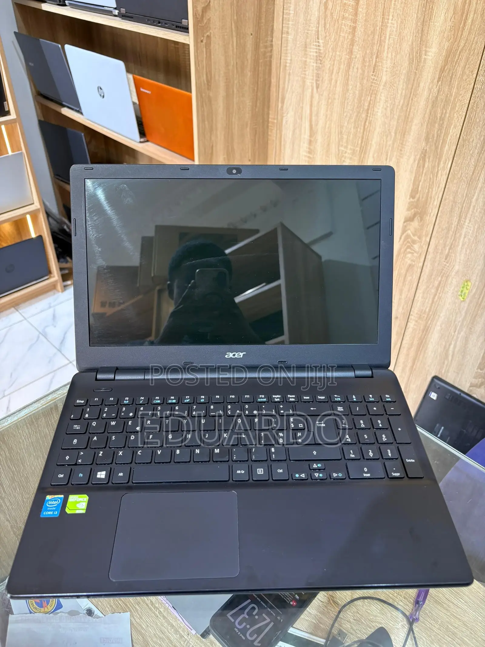 Laptop Acer Aspire E5-571PG 8GB Intel Core i3 HDD 1T