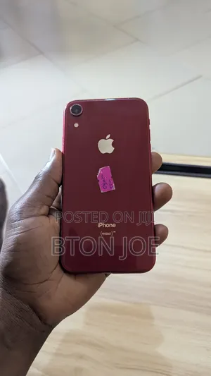 Apple iPhone XR 64 GB Red