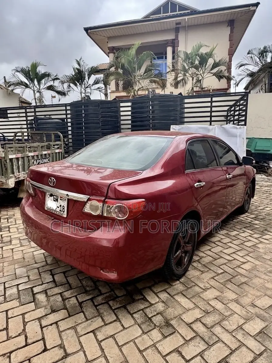 Toyota Corolla LE 4dr Sedan (1.8L 4cyl 4A) 2011 Burgundy