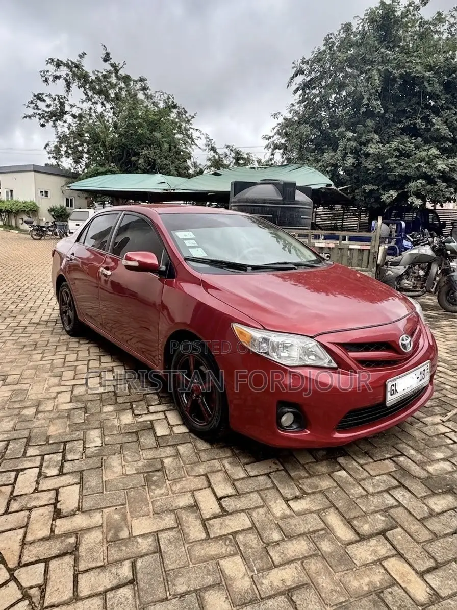 Toyota Corolla LE 4dr Sedan (1.8L 4cyl 4A) 2011 Burgundy
