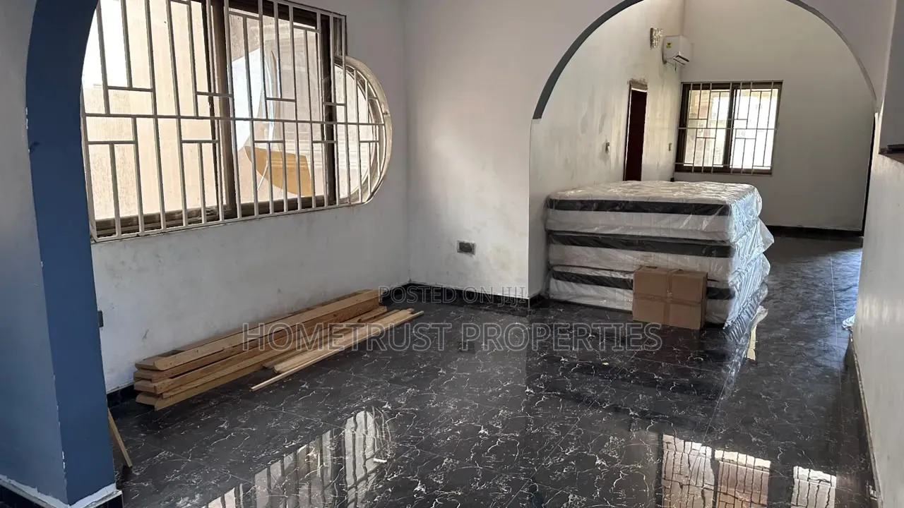 10bdrm Duplex in East Legon, Ability for rent