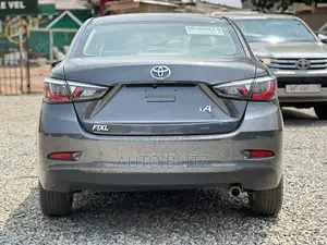 Toyota Yaris iA 1.5 FWD 2019 Gray