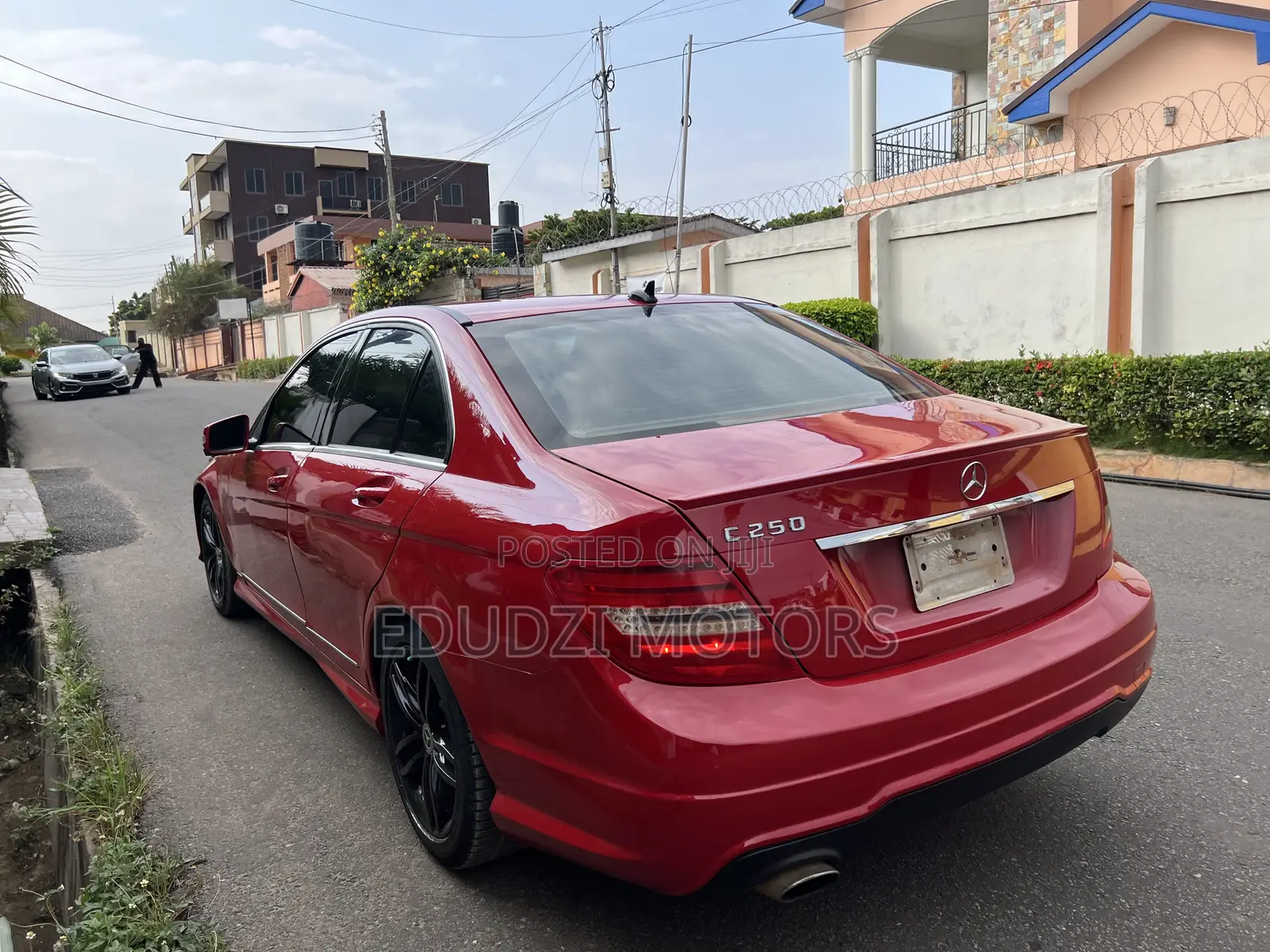 Mercedes-Benz C250 2012 Red