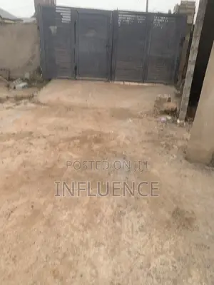 1bdrm Apartment in Lakeside, East Legon for rent