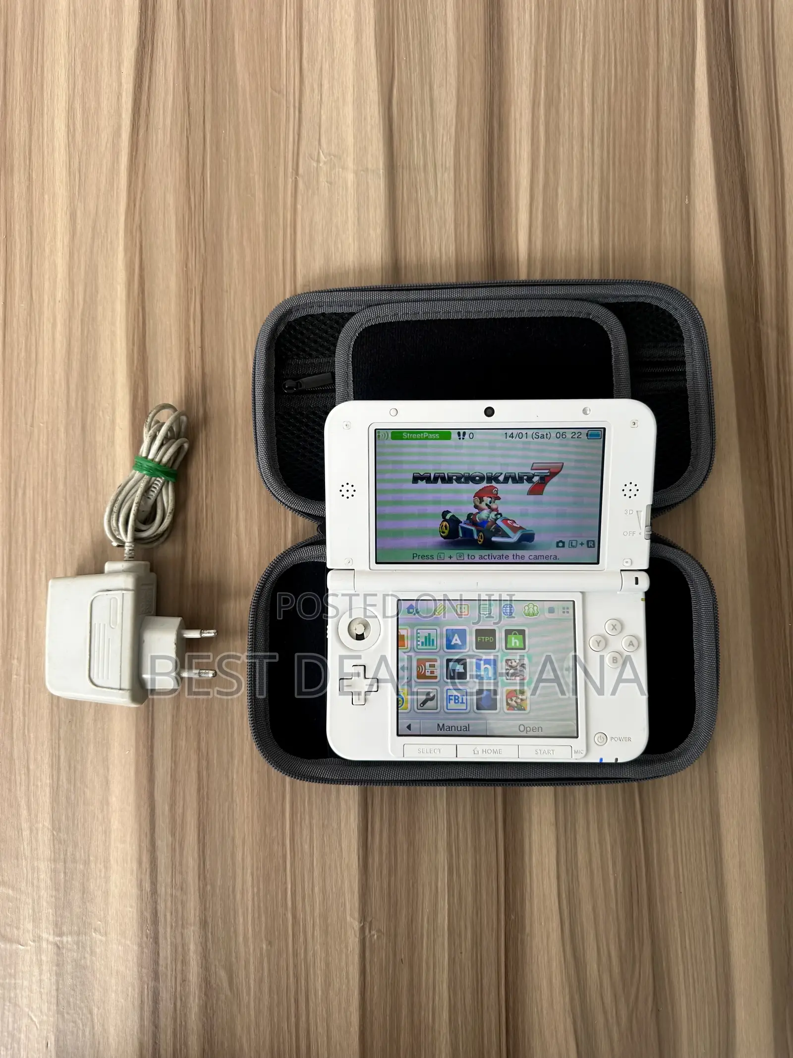 Nintendo 3DS XL Jailbreak With Games and Carrying Case