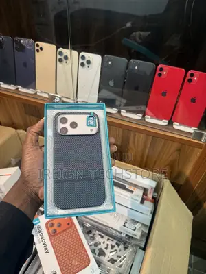 Benks Protective Case