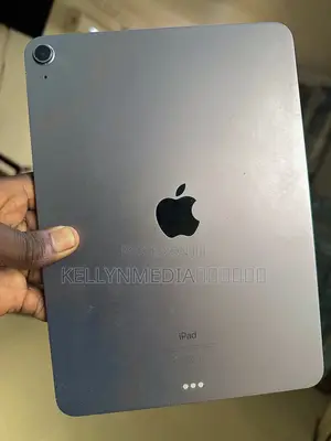 Apple iPad Air (2022) 256 GB Silver
