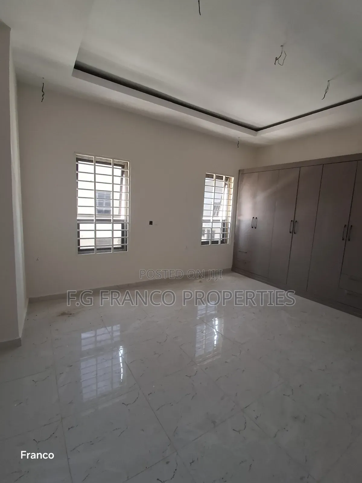 3bdrm House in Kg, Franco, Baatsona Total for sale