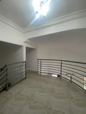 4bdrm Duplex in Tema Community 20, Sakumono for rent