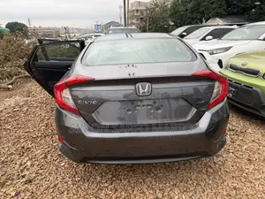 Honda Civic EX 4dr Sedan (2.0L 4cyl) 2017 Gray