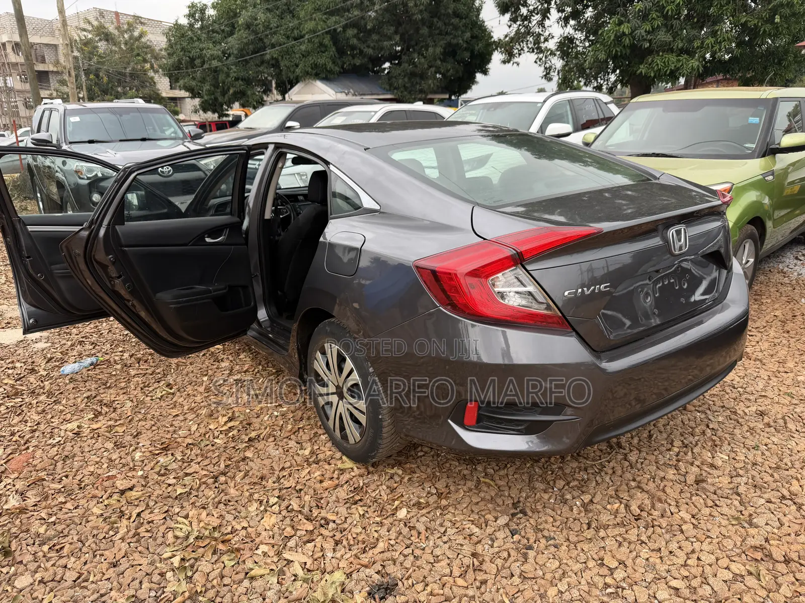 Honda Civic EX 4dr Sedan (2.0L 4cyl) 2017 Gray