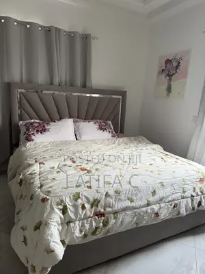 Queen Size Bed Frame With Mattress for Sale