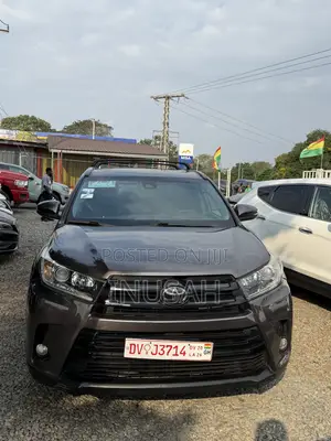 Toyota Highlander Limited 4x4 V6 (3.5L 6cyl 8A) 2018 Brown