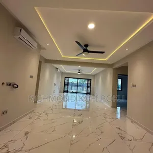 2bdrm Apartment in Kofis Realty, Baatsona Total for rent