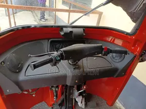 New Bajaj RE 2026 Red