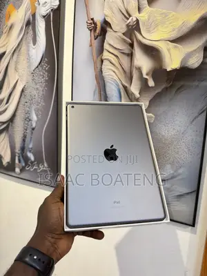 Apple iPad 10.2 (2021) 64 GB Gray