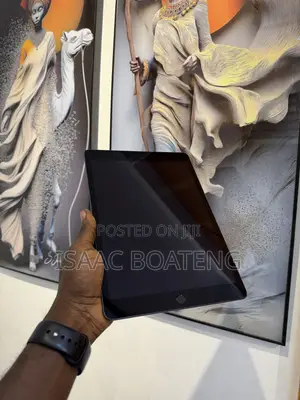 Apple iPad 10.2 (2021) 64 GB Gray