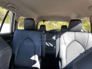 Toyota Highlander XLE 2025 Silver