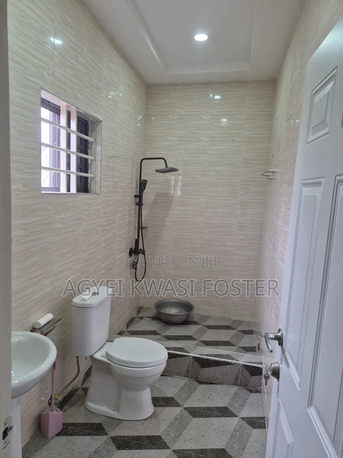 4bdrm Duplex in Wachid Estate, Amasaman for sale