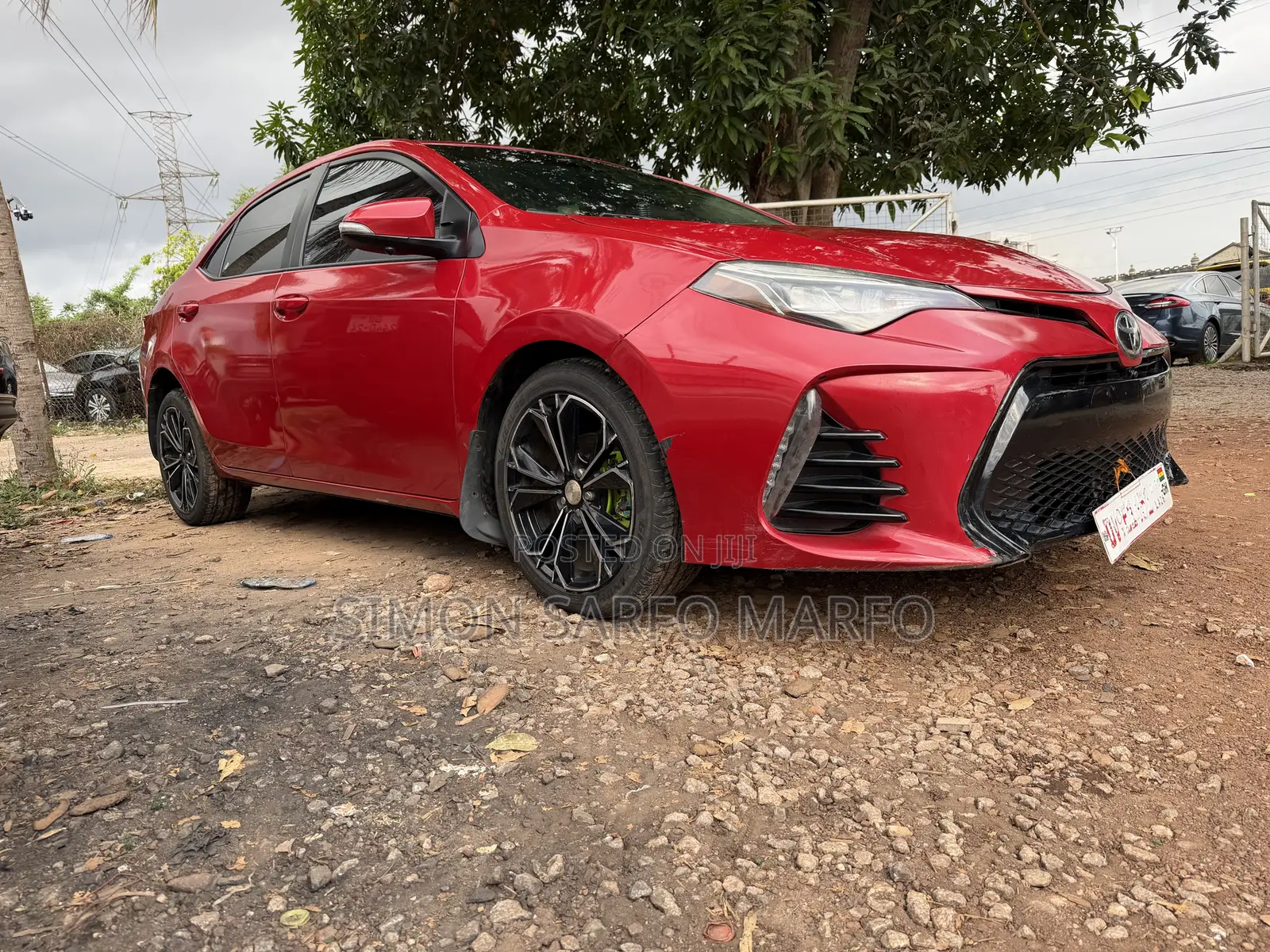 Toyota Corolla SE (1.8L 4cyl 2A) 2018 Red