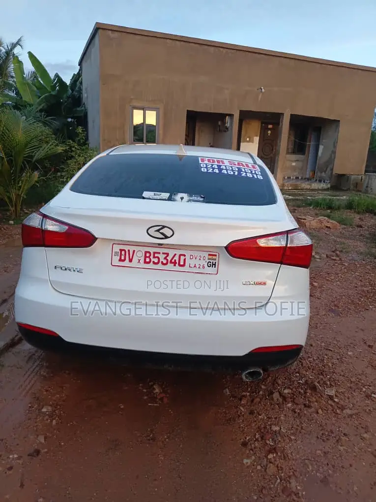 Kia Forte EX Sedan 2016 White