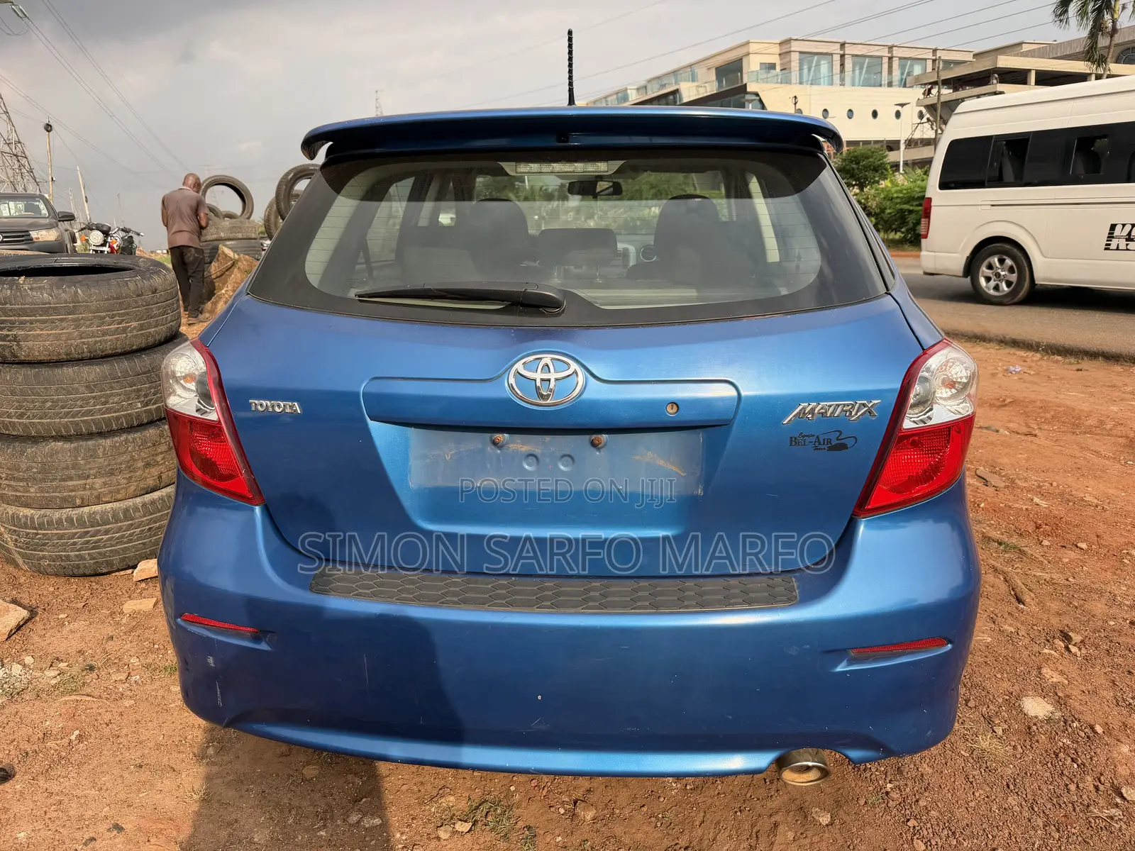 Toyota Matrix Hatchback FWD (1.8L 4cyl 5M) 2010 Blue