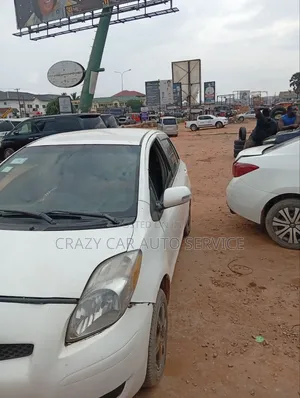 Toyota Vitz 2008 White