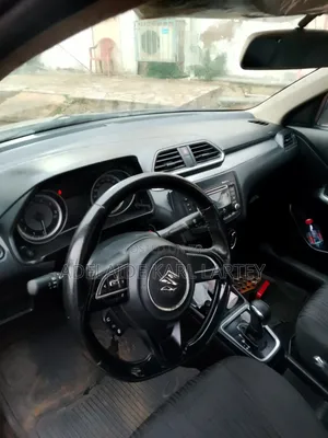 Suzuki Swift 2017 Silver