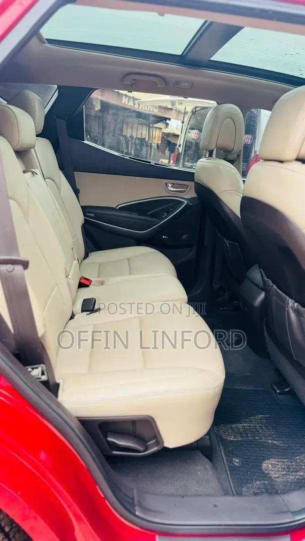 Hyundai Santa Fe SE AWD 2016 Burgundy