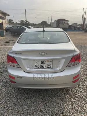 Hyundai Accent GLS 4dr Sedan (1.6L 4cyl 6A) 2014 Silver