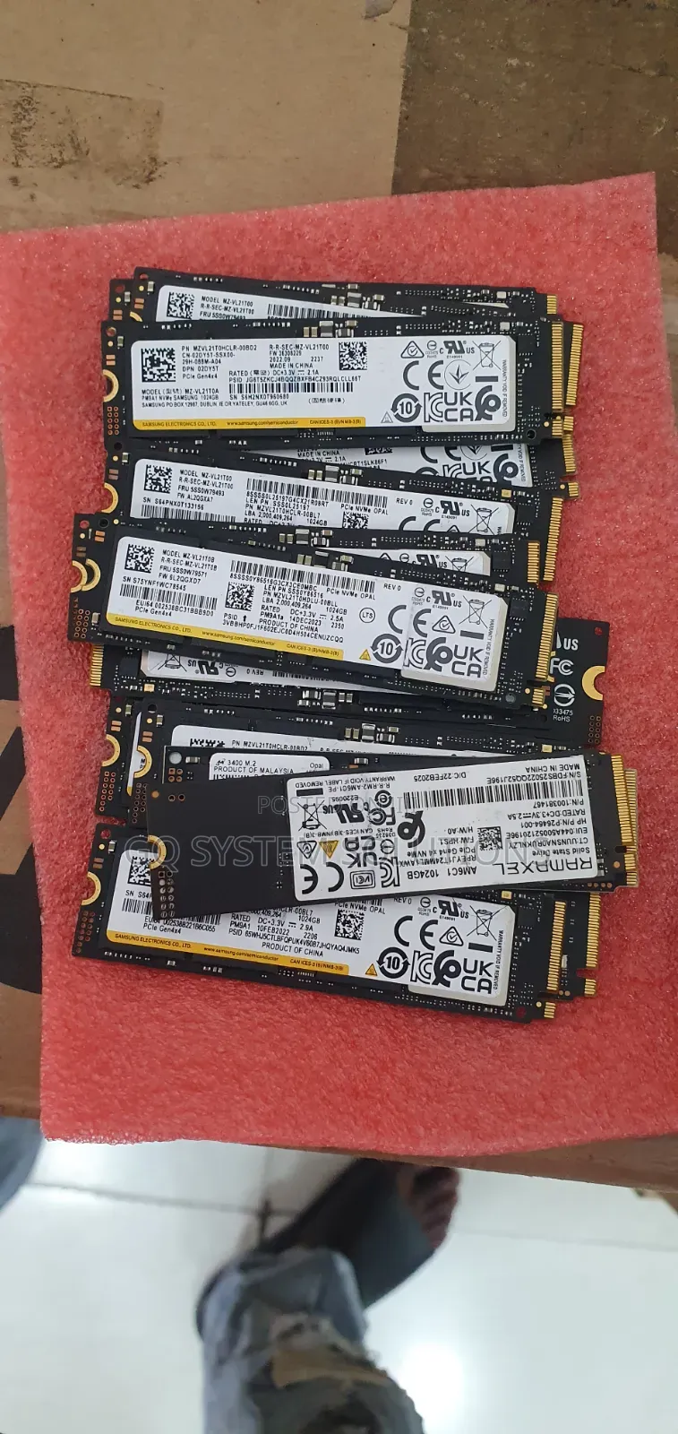 Pullout Samsung 1TB SSD