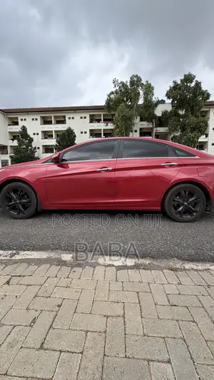 Hyundai Sonata 2012 Red