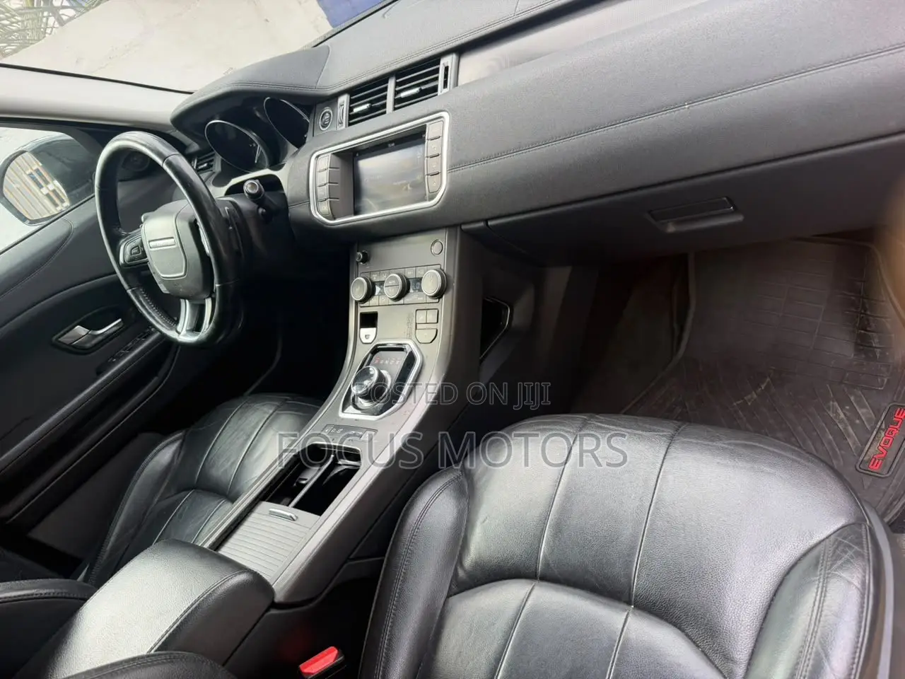 Land Rover Range Rover Evoque 2019 Gray