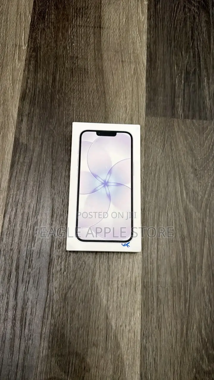 New Apple iPhone 16e 128 GB Silver