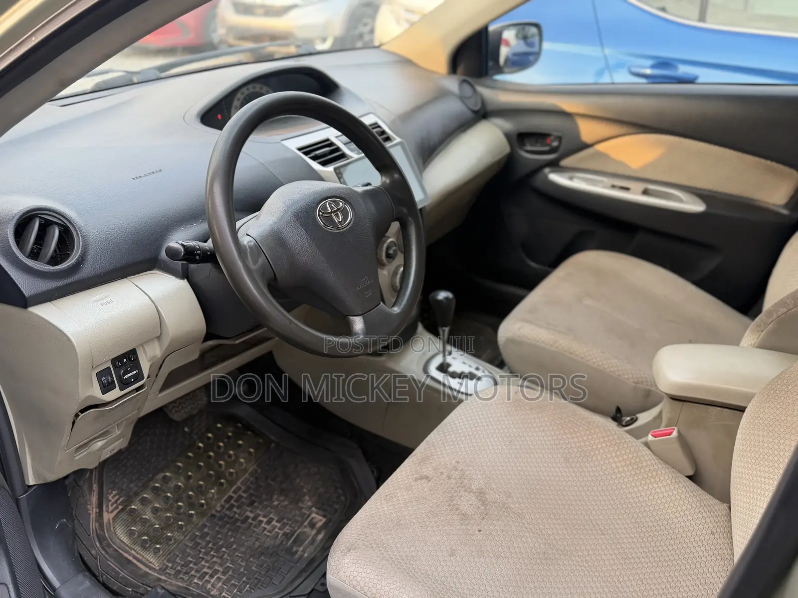 Toyota Belta 2010 Green