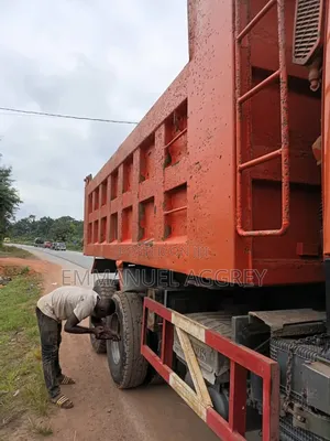 Howo 371 Tipper Truck