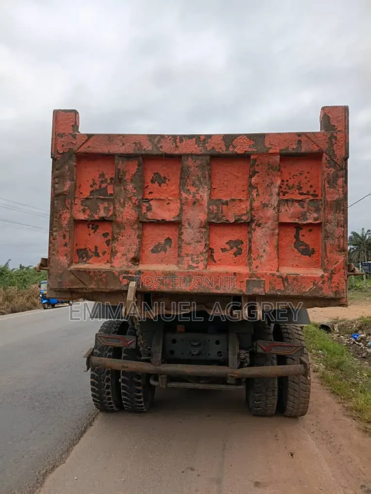 Howo 371 Tipper Truck