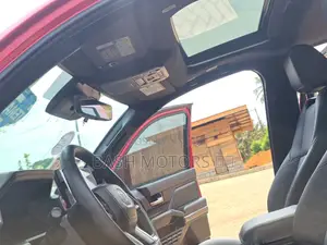 Toyota Tacoma 2025 Red