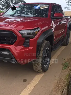 Toyota Tacoma 2025 Red