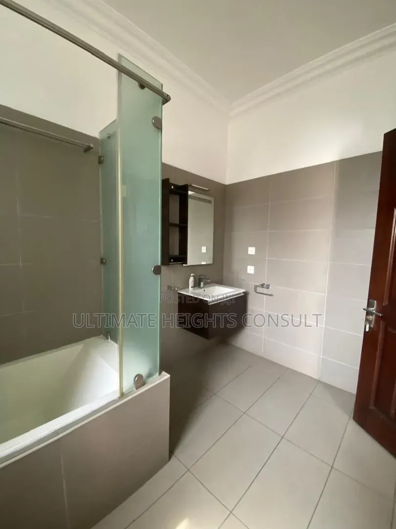 Furnished 3bdrm Apartment in Cantonments, US Embassy Area for rent