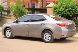 Toyota Corolla 2017 Gray